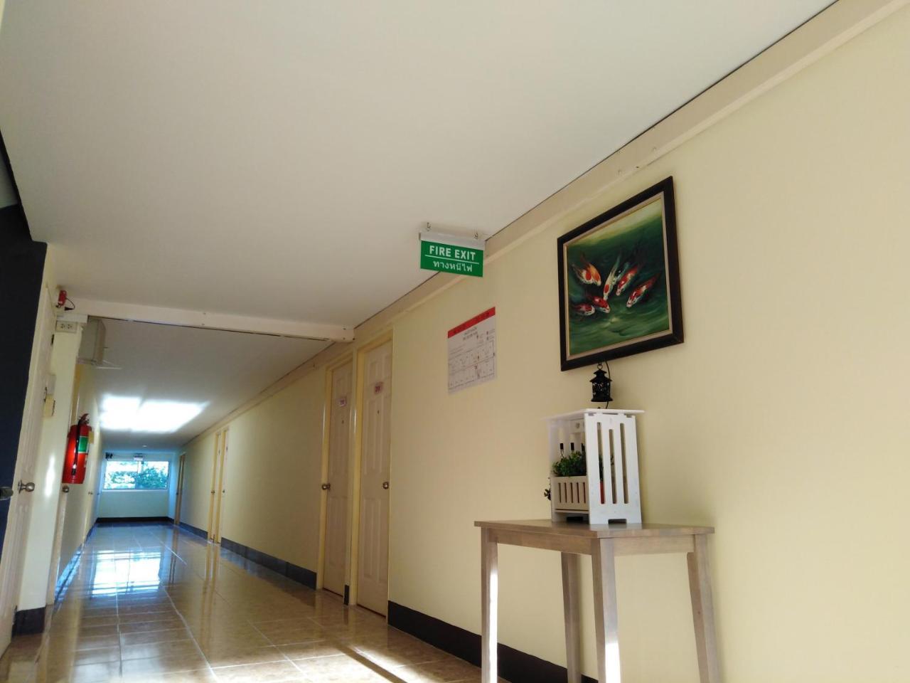 Rinradee Place Buriram Exterior photo
